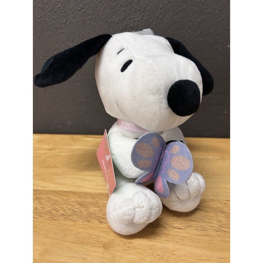 Hallmark Peanuts Snoopy W/ Butterfly Plush Toy Stuffed Animal NWT